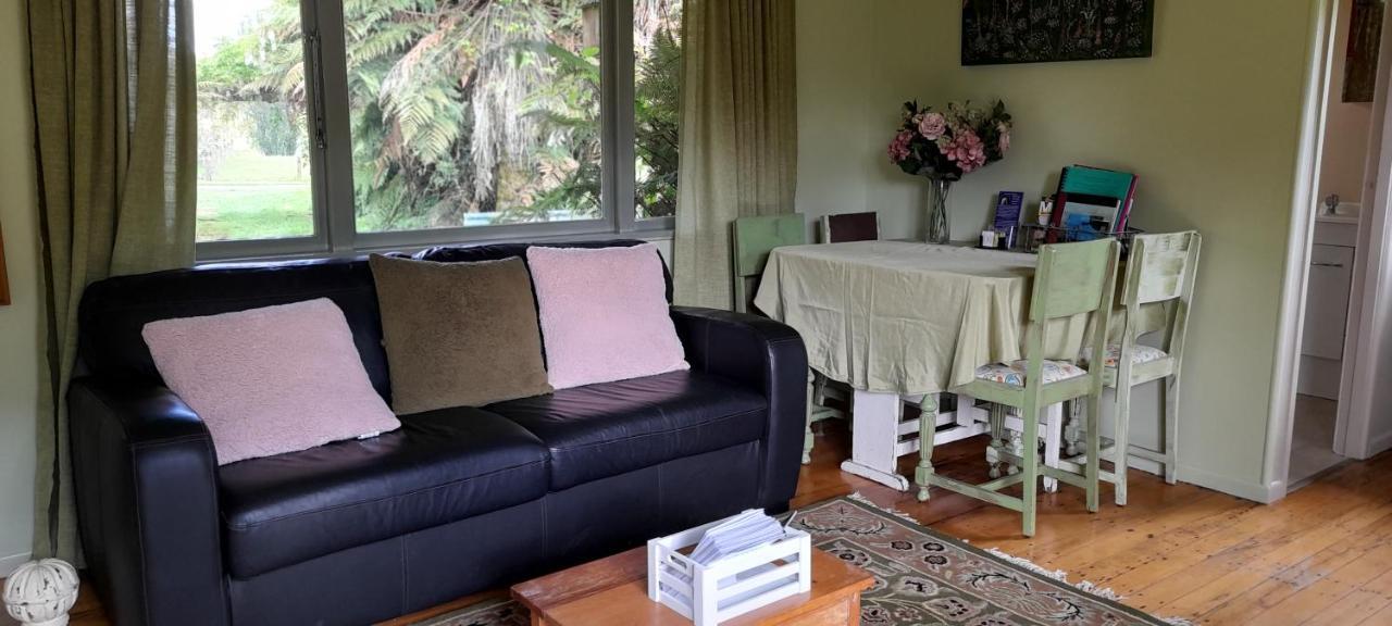 Earthsounds Country Cottage Taumarunui Buitenkant foto